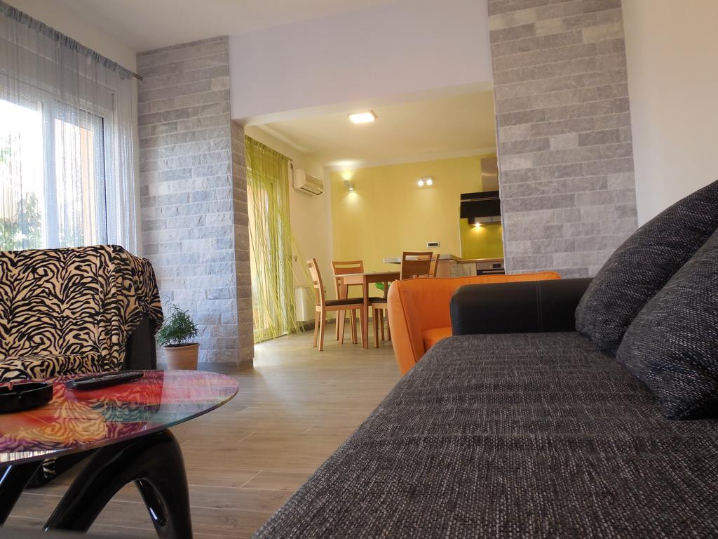 Apartments Jukic Klis Esterno foto